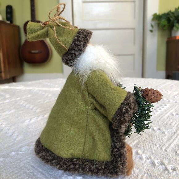VTG Woodland Santa Tree Topper 7.5" Green Felt Rustic Christmas Décor Cottage - Picture 6 of 9